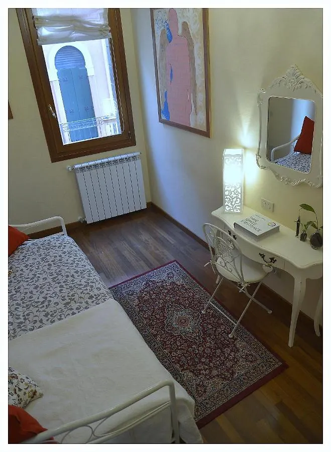 Domus Dea Apartment Venice Italy
